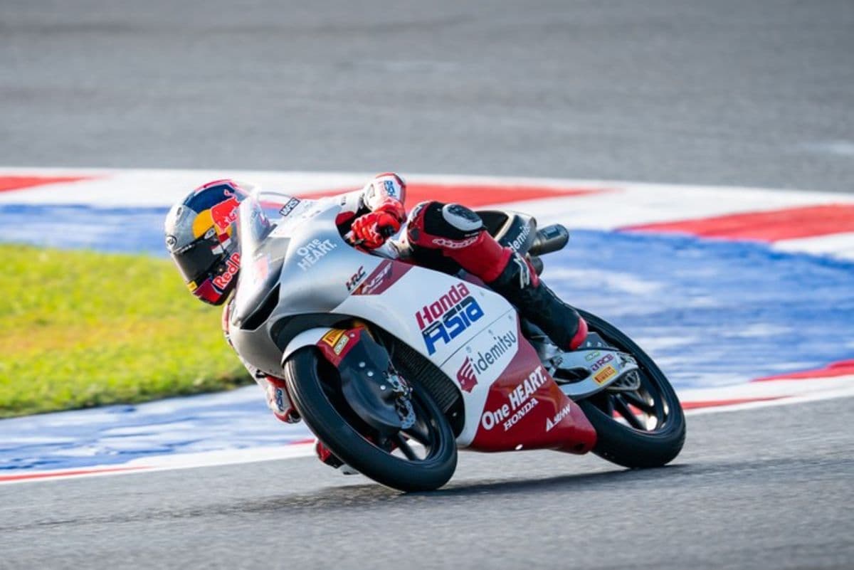 hasil_practice_moto3_malaysia_veda_ega_masuk_tiga_besar_almansa_tercepat