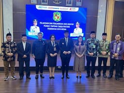 lantik_erisda_hutasoit_jadi_sekwan_rico_waas_tekankan_harmonisasi_pemkodprd