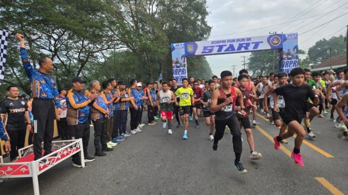 1300_pelari_meriahkan_korpri_fun_run_di_asahan