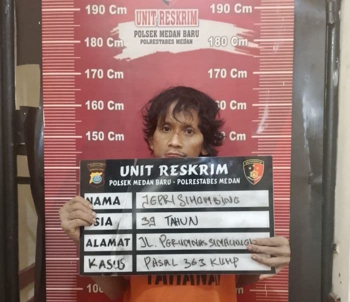 terekam_cctv_pencuri_genset_di_medan_petisah_ditangkap_polsek_medan_baru