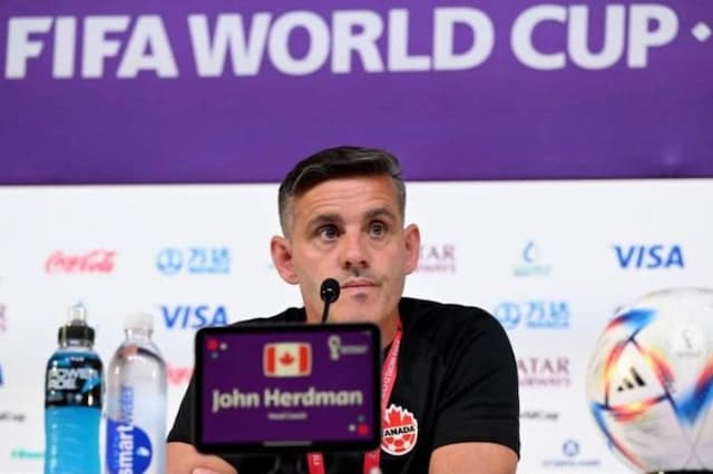 john_herdman_selangkah_lagi_ditunjuk_pssi_jadi_pelatih_timnas_indonesia