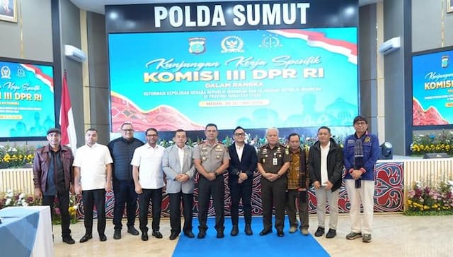 komisi_iii_dpr_ri_kunjungi_polda_sumut_bahas_reformasi_polri_dan_kejaksaan