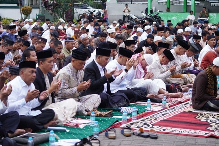 wali_kota_tebing_tinggi_idulfitri_bukan_sekadar_perayaan_setelah_berpuasa