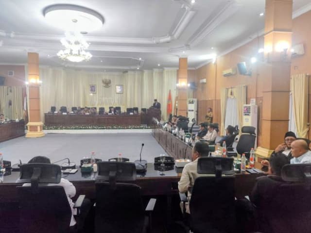 6_fraksi_dprd_batu_bara_soroti_silpa_apbd_2025_capai_rp74_miliar