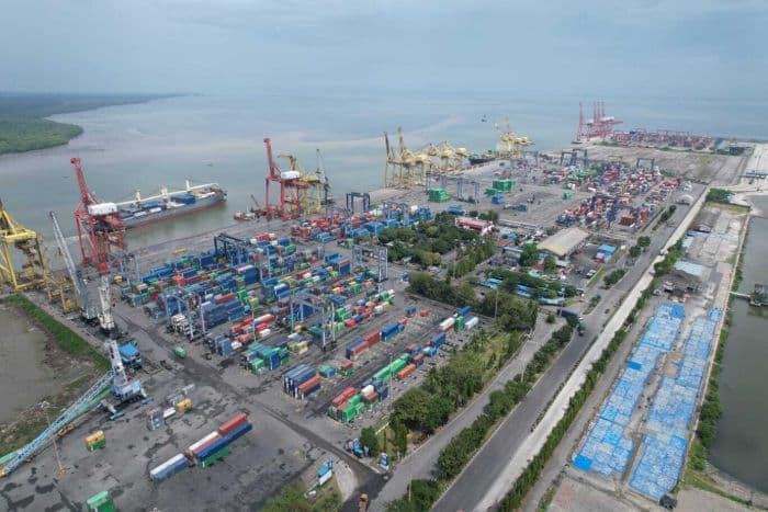 distribusi_barang_di_belawan_meningkat_capai_116926_teus