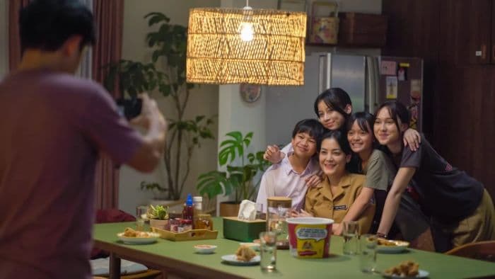 kisah_ibu_kehilangan_ingatan_diangkat_dalam_film_yang_lain_boleh_hilang_asal_kau_jangan