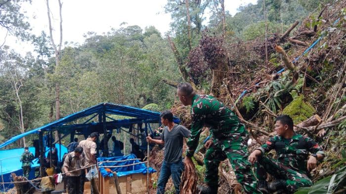 400_personel_gabungan_tim_terpadu_tertibkan_peti_di_kawasan_hutan_pegagan_hilir_dairi