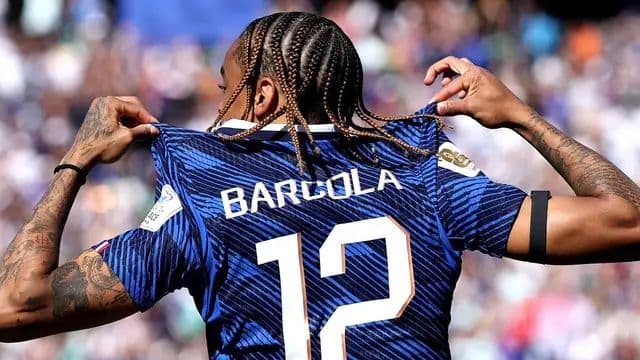 carragher_nilai_liverpool_lebih_butuh_sayap_kanan_daripada_bradley_barcola_
