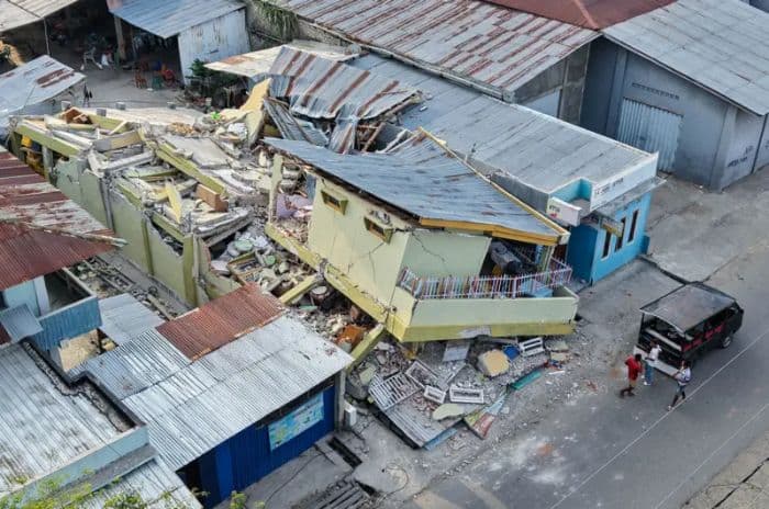 gempa_susulan_ntt_tembus_10232_kali_157_dirasakan_warga