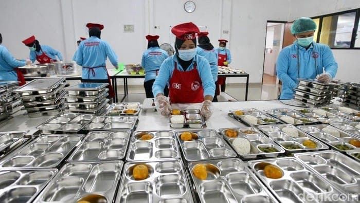 harga_ayam_tembus_rp50_ribu_pengamat_awas_ancaman_inflasi_pangan