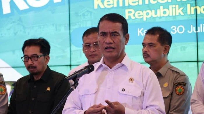 terlibat_judi_online_13_pejabat_kementan_dicopot_permanen_