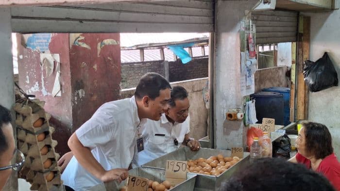 stok_beras_dan_minyakita_melimpah_jelang_pergantian_tahun_di_medan