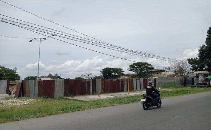 dispar_siantar_minta_masyarakat_bersabar_gunakan_lapangan_farel_pasaribu