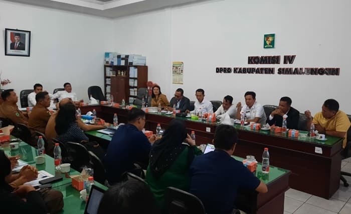 dprd_simalungun_dorong_rsud_jalin_kerja_sama_dengan_klinik_swasta