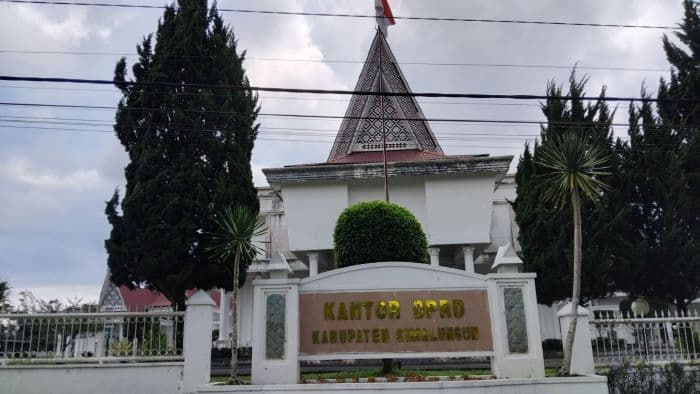 hari_ini_dprd_simalungun_gelar_paripurna_pengumuman_penetapan_bupati_terpilih