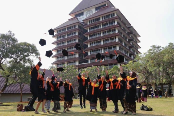 10_universitas_terbaik_di_indonesia_versi_the_wur_qs_wur_dan_unirank_tentukan_pilihanmu
