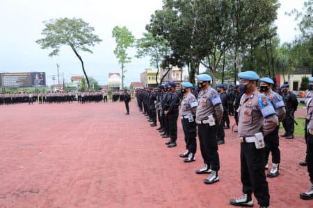 1129_personil_poldasu_amankan_pilkades_di_sumut