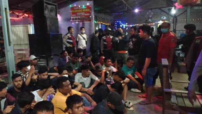 114_orang_terjaring_razia_sat_narkoba_polres_pelabuhan_belawan_di_cafe_labuhan_deli