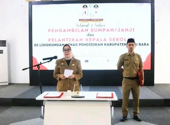 13_kepsek_sd_dan_smp_negeri_dilantik_ini_pesan_sekdakab_batu_bara