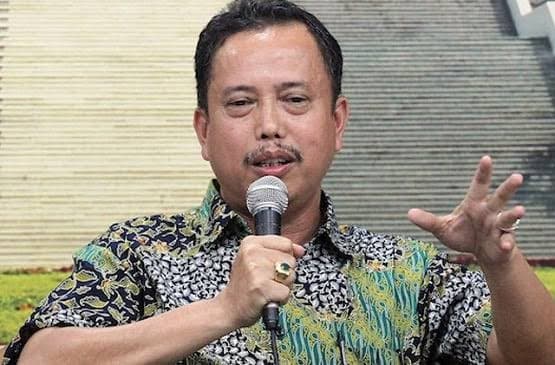 13_komjen_bersaing_dalam_bursa_kapolri_ini_nama_namanya