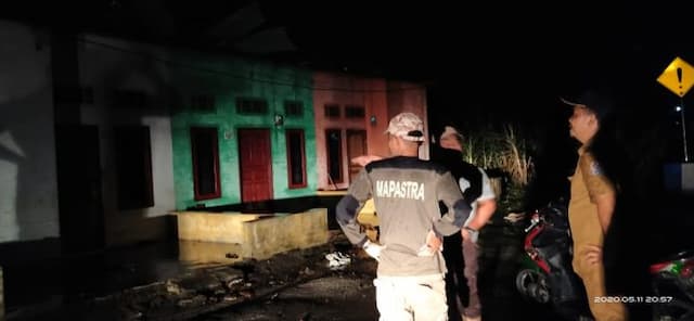 14_rumah_di_pantai_labu_diterjang_puting_beliung