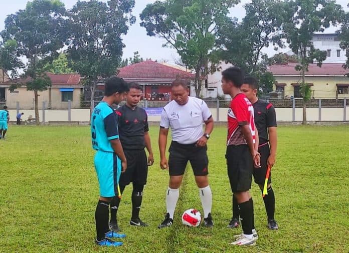 16_tim_pelajar_smasmk_siantar_simalungun_perebutkan_tiket_ke_perempat_final_piala_gubsu_2022