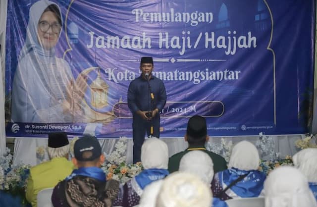 198_jemaah_haji_asal_siantar_kembali_dalam_kondisi_sehat