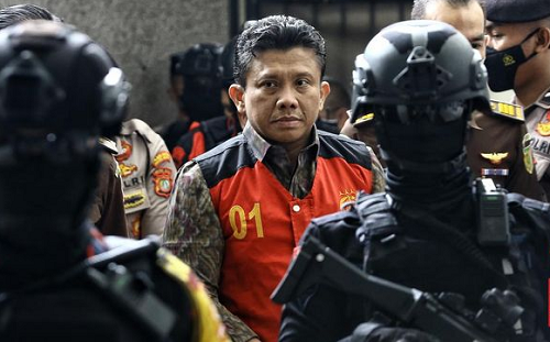 255_petugas_gabungan_amankan_sidang_vonis_sambo_putri