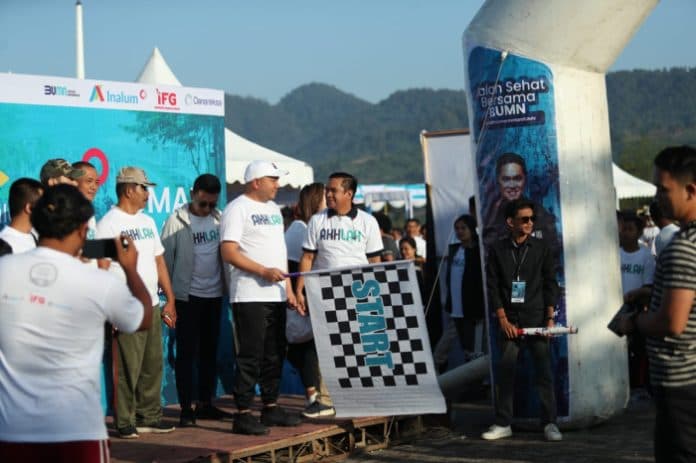 25_tahun_kementerian_bumn_pemkab_pakpak_bharat_gelar_jalan_sehat