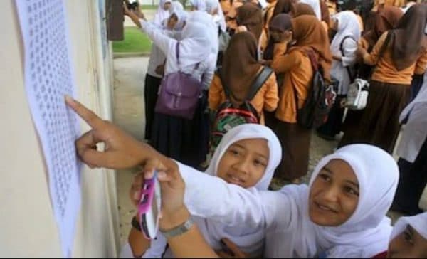34_siswa_smp_di_siantar_dinyatakan_tidak_lulus