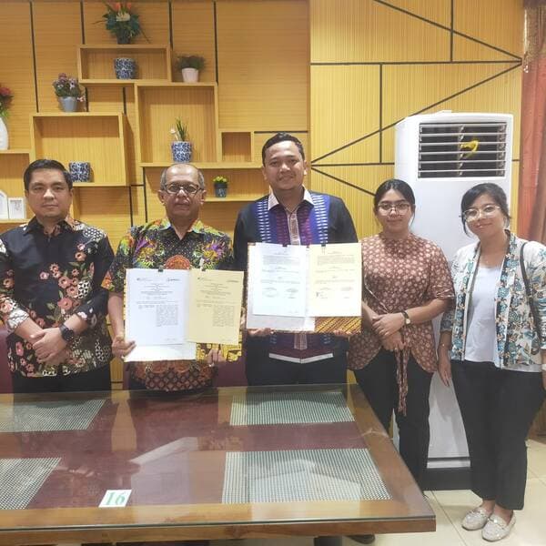 3750_petugas_pengawas_pilkada_kota_medan_terlindungi_saat_bekerja