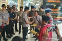 3_jenazah_siswa_diksar_polisi_tersambar_petir_diserahkan_ke_keluarga