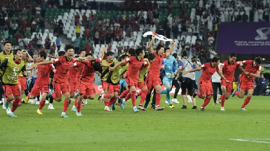 3_tim_asia_cetak_sejarah_lolos_ke_fase_gugur_piala_dunia_2022