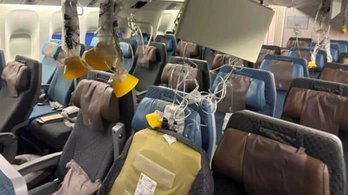 40_orang_terluka_akibat_pesawat_air_europa_alami_turbulensi_hebat