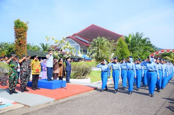 410_siswa_baru_sma_matauli_pandan_tahun_2024_dilantik