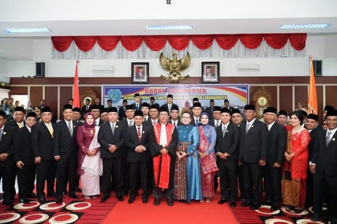45_anggota_dprd_labuhanbatu_2024_2029_dilantik_ini_perolehan_jumlah_kursi_partai