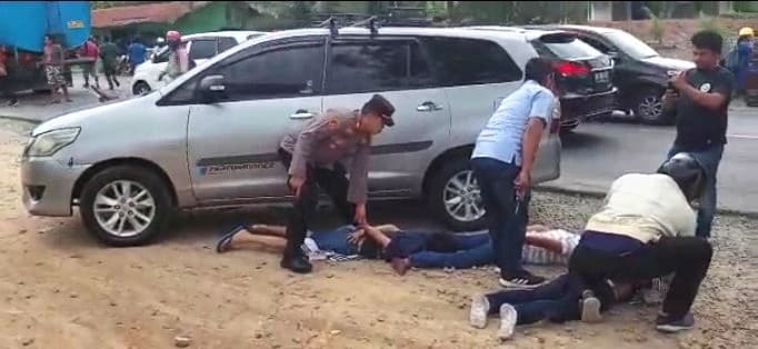 4_komplotan_perampok_antar_provinsi_ditangkap_di_rel_ka_lima_puluh