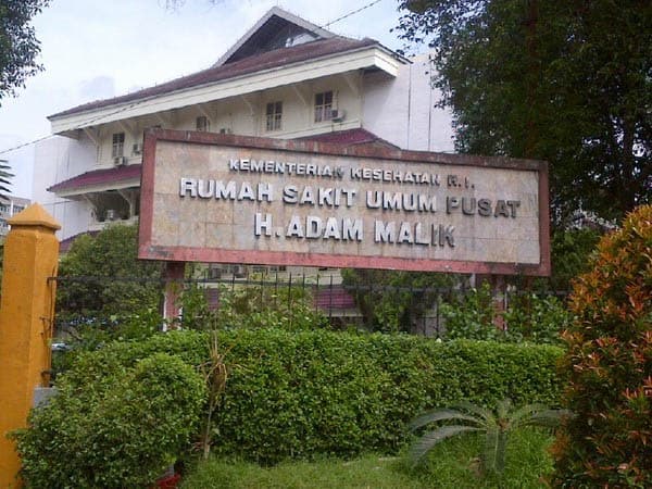 4_pasien_positif_covid_19_dan_1_suspek_dirawat_rsup_adam_malik