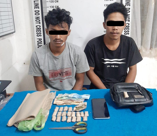 5_pelaku_penyalahgunaan_narkoba_ditangkap_di_siantar_sabu_dan_ganja_disita