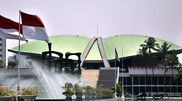 60_orang_di_dpr_terjerat_judi_online_dan_perputaran_uang_rp19_miliar