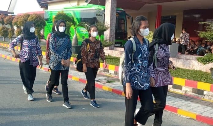 6_casis_polwan_yang_gugur_menduga_ujian_penerimaan_bintara_tak_transparan