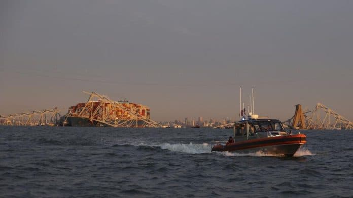 6_orang_masih_hilang_pasca_jembatan_di_baltimore_ambruk