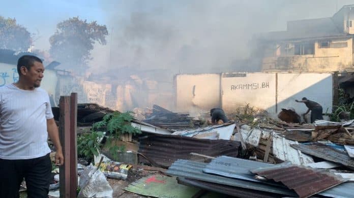 7_rumah_di_medan_maimun_ludes_dilalap_si_jago_merah