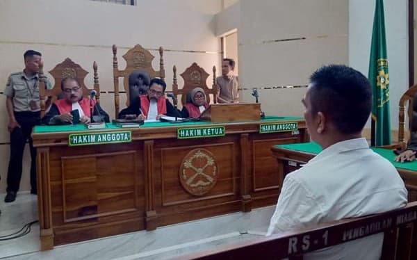 achiruddin_hasibuan_tetap_dihukum_8_bulan_penjara_berdasarkan_putusan_kasasi