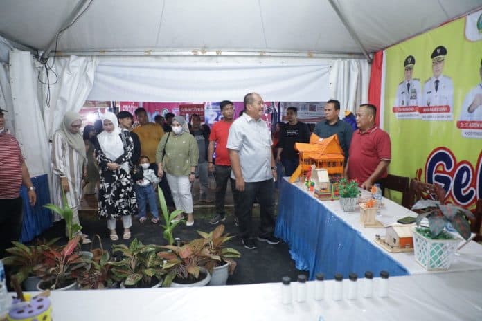 ada_bazar_umkm_hingga_malam_tahun_baru_di_lapangan_hoki_kisaran