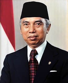 adam_malik_batubara_wakil_presiden_ketiga_indonesia_lahir_di_pematang_siantar