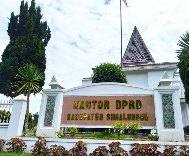 adu_jotos_anggota_dprd_simalungun_badan_kehormatan_dewan_akan_panggil_benfri_sinaga