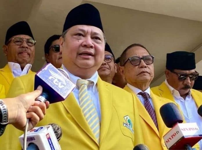airlangga_enggan_beberkan_kapan_bobby_dan_gibran_masuk_golkar