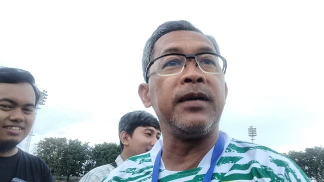 aji_santoso_hengkang_dari_persebaya_surabaya_selamat_jalan_coach