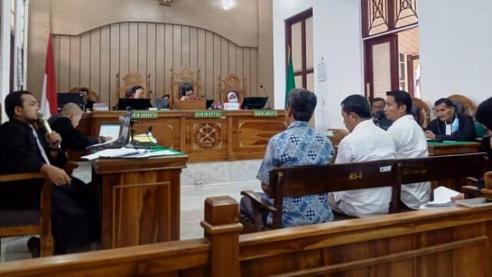 ajudan_hefriansyah_disebut_terima_uang_dari_proyek_galvanis_jpu_di_bap_membantah
